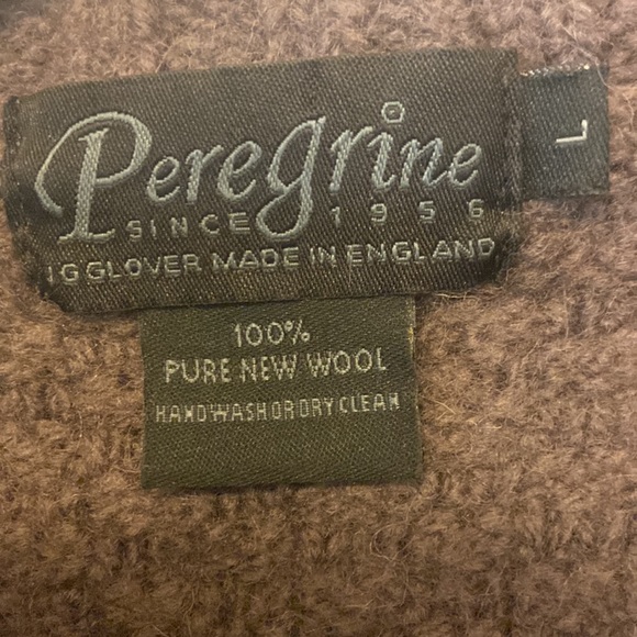 Really nice gray wool sweater - Picture 2 of 3